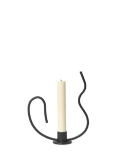 Valse Candleholder, low fra Ferm Living