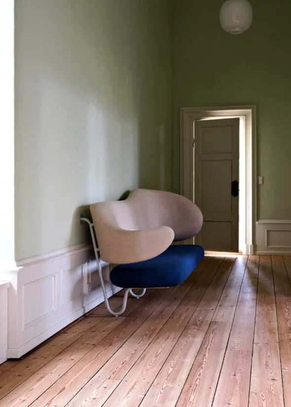 Vægsofa af Finn Juhl