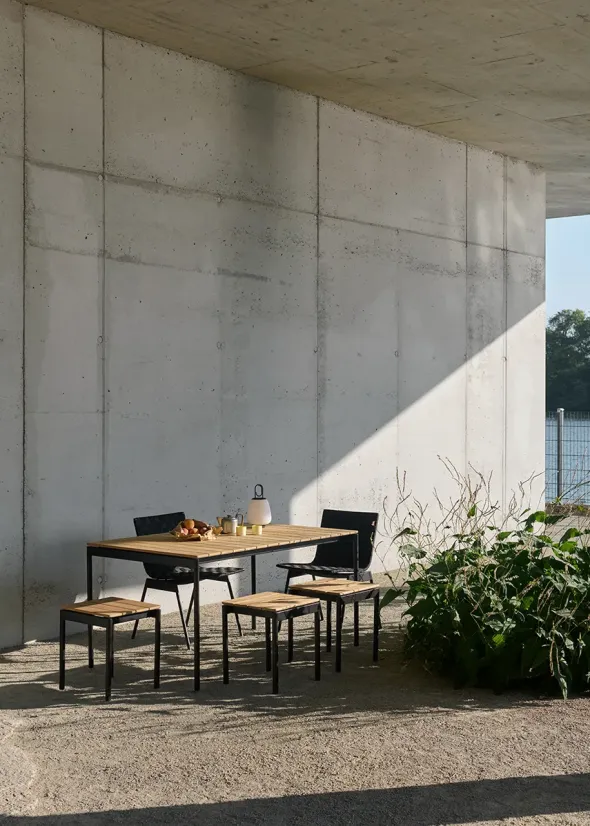 Ville AV47 Taburet fra &Tradition