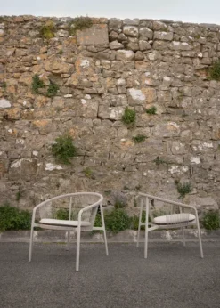 VIPP712 Lagrasse Lounge Chair inkl. sædehynde fra Vipp