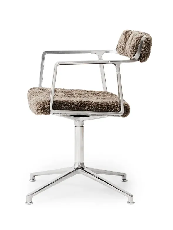 VIPP452 Swivel Chair, curly edition fra Vipp