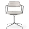 VIPP453 Swivel Chair, Light Grey, Special Edition fra VIPP