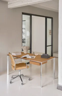 Vipp455+ Swivel Chair med hjul