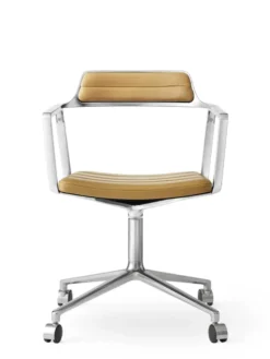 VIPP452 Swivel Chair m/hjul, camel læder fra Vipp