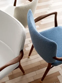 VLA61 Monarch Chair af Vilhelm Lauritzen