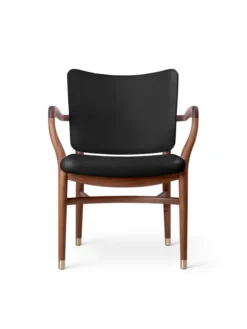 VLA61 Monarch Chair af Vilhelm Lauritzen