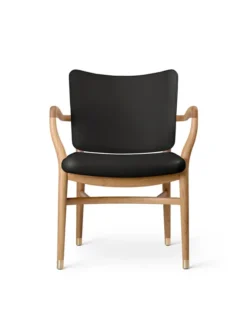 VLA61 Monarch Chair af Vilhelm Lauritzen