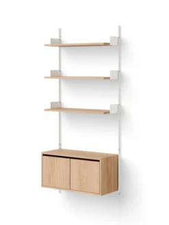 Wall Shelf Cabinet Low w. Doors fra New Works