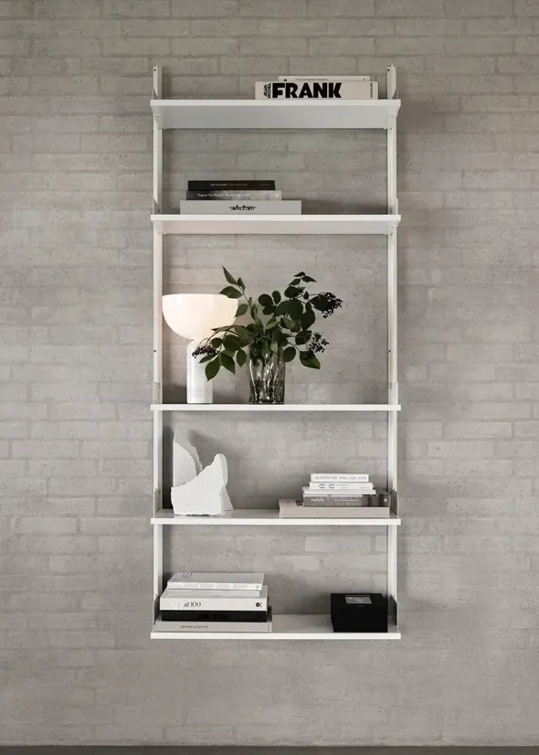 Wall shelf 1900 fra New Works