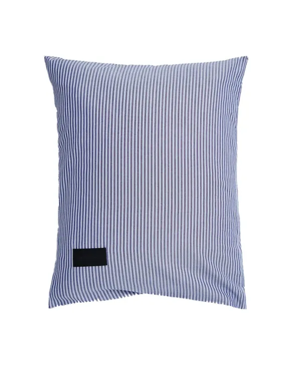 Wall Street Oxford Pillow Cover 50x70 cm fra Magniberg