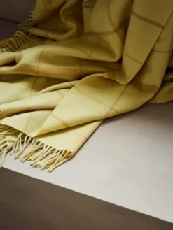 Warp & Weft Plaid, chamomile/mustard fra Silkeborg Uldspinderi