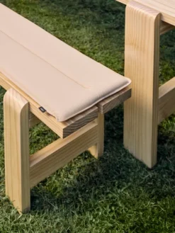 Weekday Bench, 111 cm fra Hay