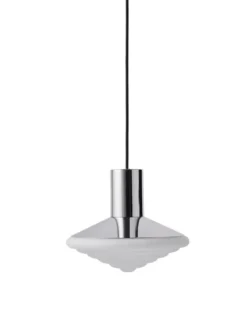 Whipped Pendant Lamp, all chrome fra LEO Objects