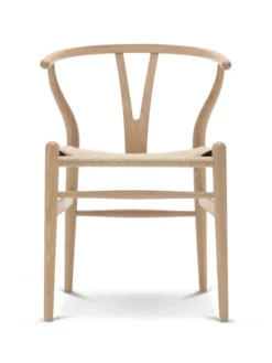 Y-stol CH24, Eg hvidolie af Hans J. Wegner