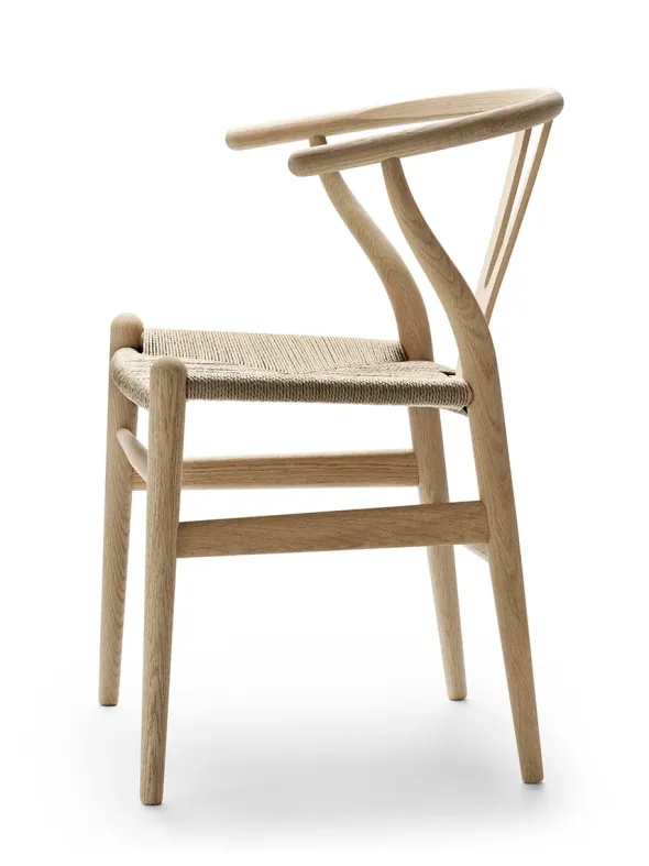 Y-stol CH24, eg sæbe af Hans J. Wegner