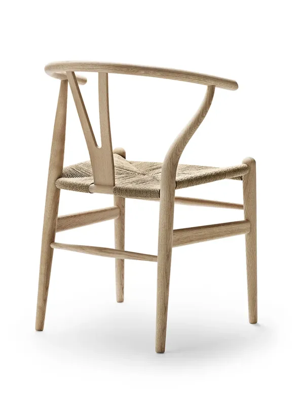 Y-stol CH24, eg sæbe af Hans J. Wegner